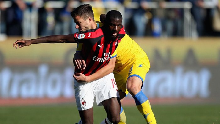 Tips kèo vàng hôm nay 3/2: Frosinone vs AC Milan