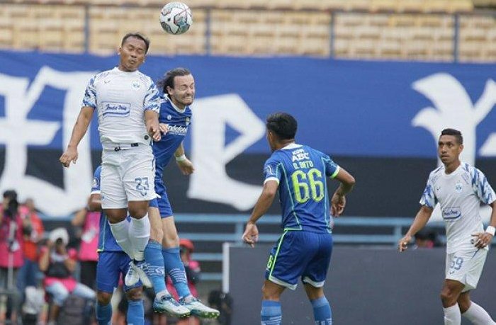 Soi kèo phạt góc Persib Bandung vs PSIS Semarang, 19h ngày 27/2
