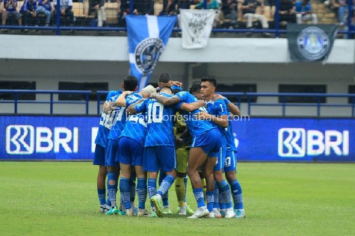 Soi kèo phạt góc Persib Bandung vs Bhayangkara, 20h30 ngày 28/3